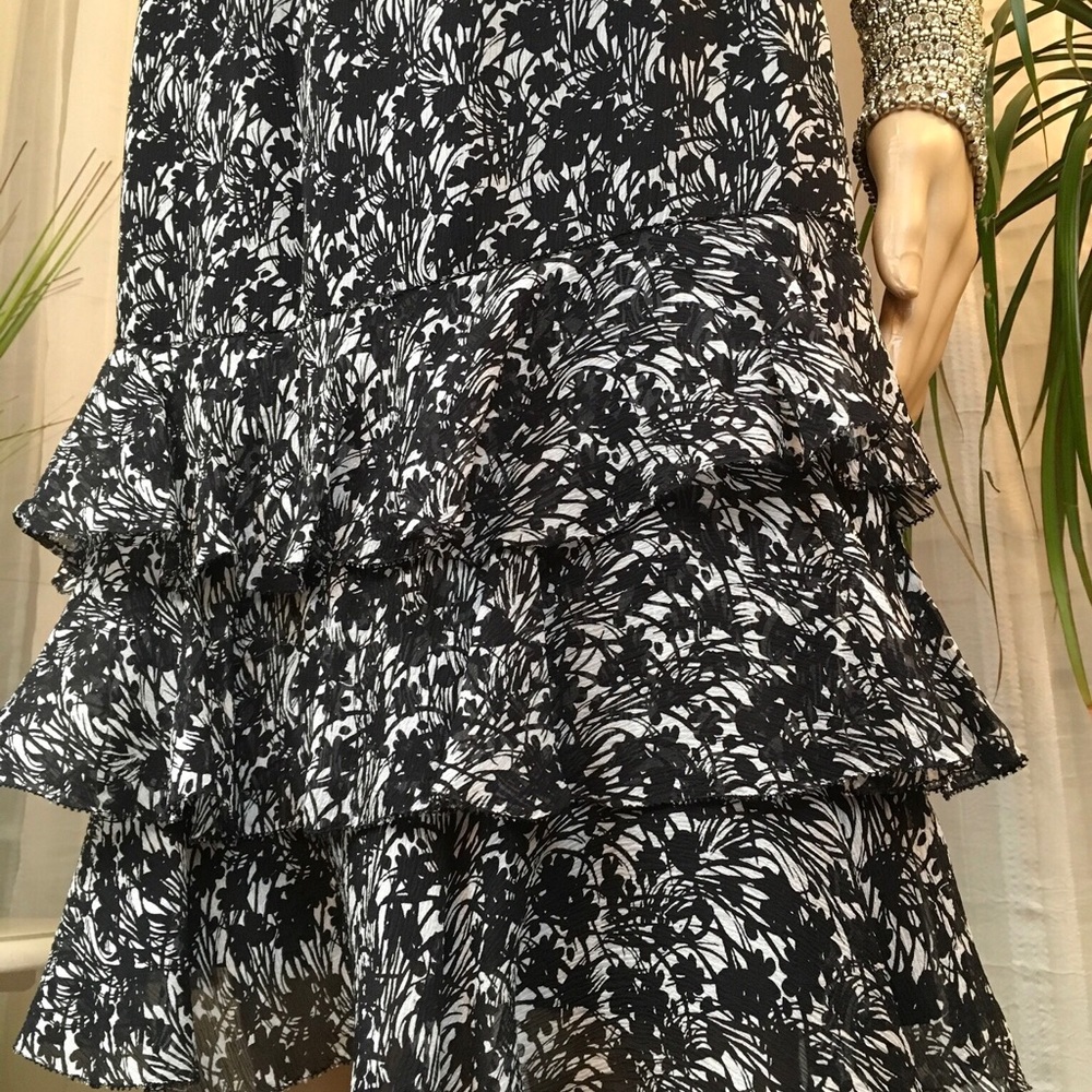 BEAUTIFULLY LAYERED ANN TAYLOR CHIFFON SKIRT - Picture 8 of 12